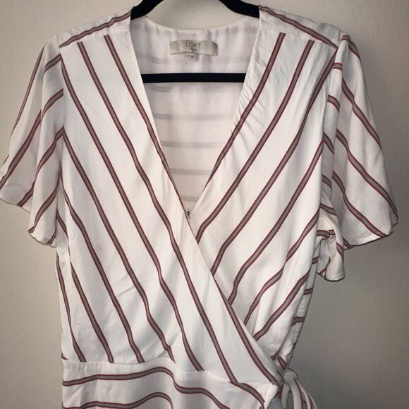 Loft Plus Size 14 Wrap Top - Picture 7 of 7